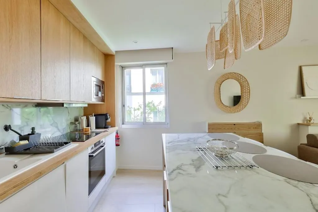 Superb T2 Avec Balcon 10Mn De La Gare Montparnasse Apartment Paris