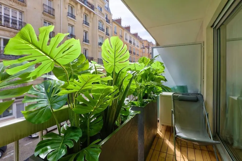 Superb T2 Avec Balcon 10Mn De La Gare Montparnasse Apartment Paris