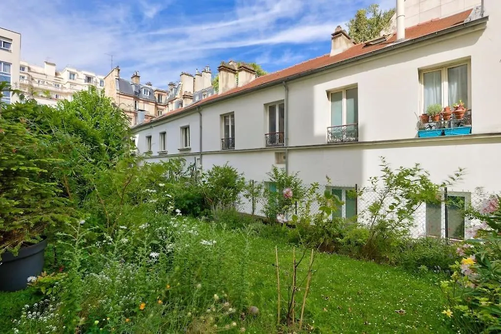 Superb T2 Avec Balcon 10Mn De La Gare Montparnasse Apartment Paris France
